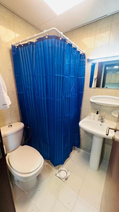 Newly Furnished Cozy One Bed 2 Bathroom View شقة دبي